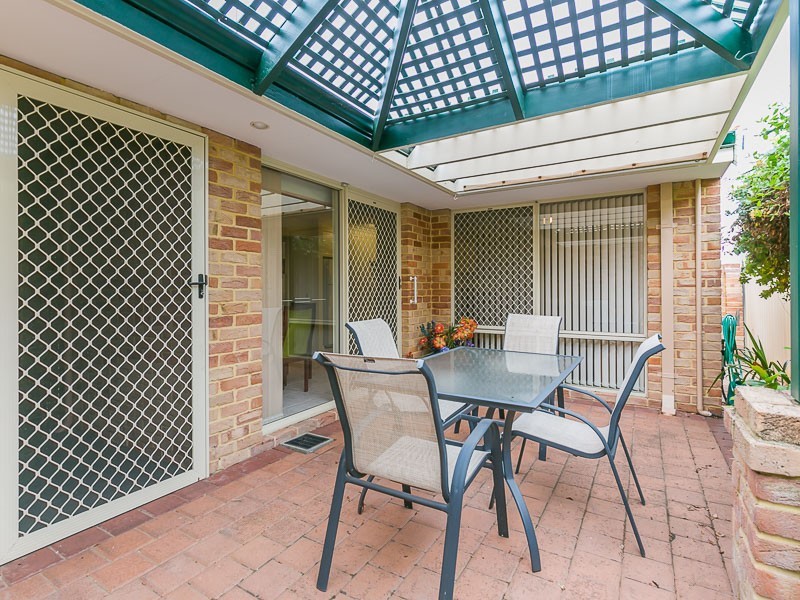 Unit 3, 36 Foss Street, Bicton WA 6157