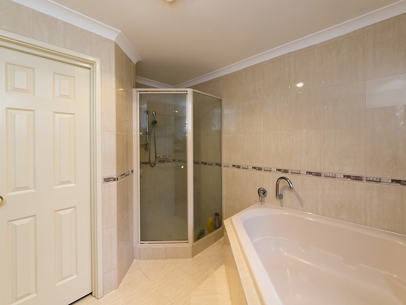 121 Centennial Avenue, Bertram WA 6167