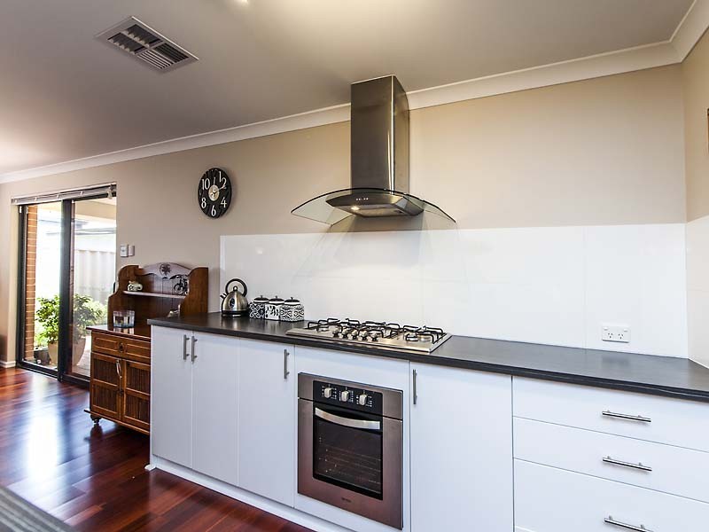 35 Stokesay Street, Orelia WA 6167