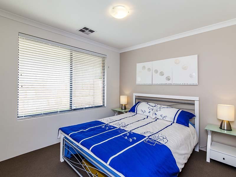 35 Stokesay Street, Orelia WA 6167