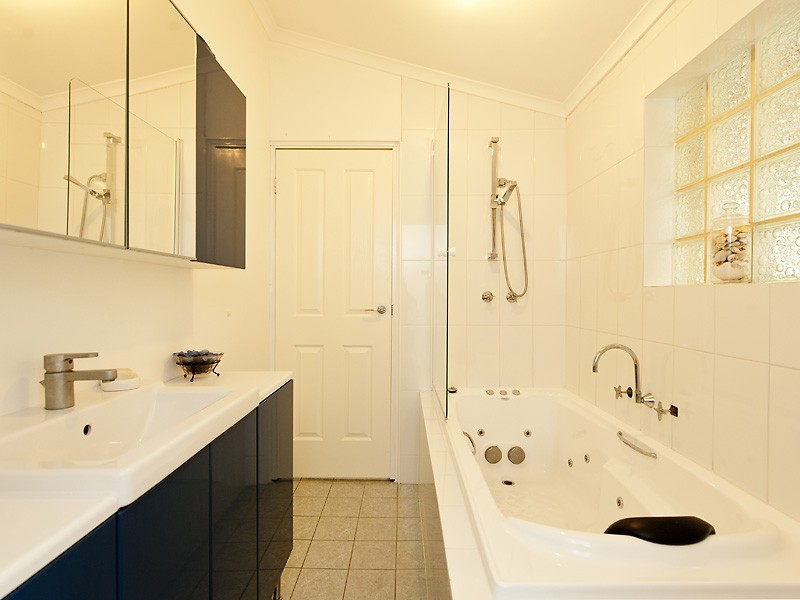 98 Bingfield Road East, Medina WA 6167