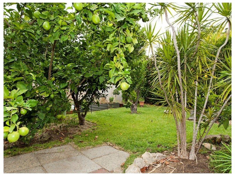 98 Bingfield Road East, Medina WA 6167