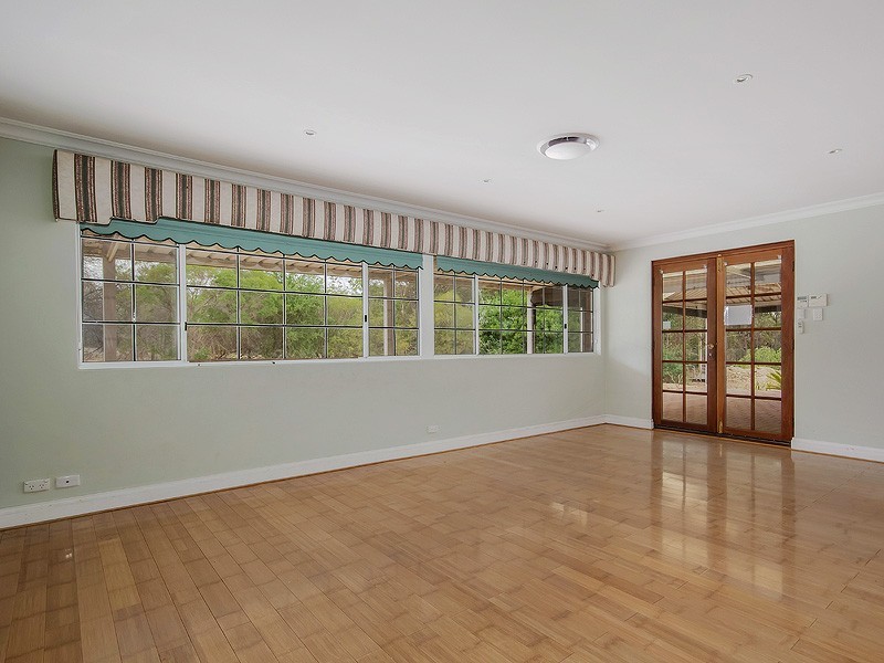 67 Woolcoot Road, Wellard WA 6170