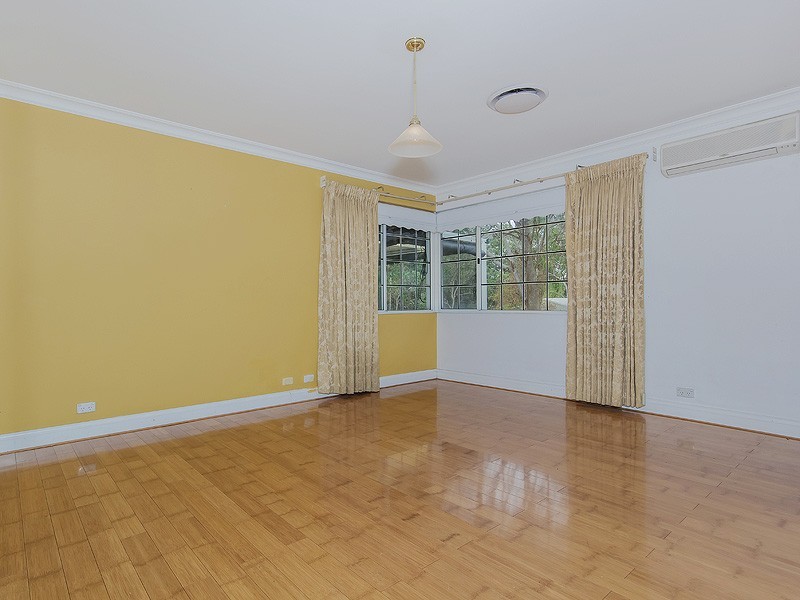 67 Woolcoot Road, Wellard WA 6170