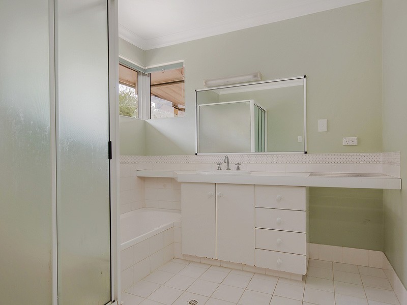 67 Woolcoot Road, Wellard WA 6170