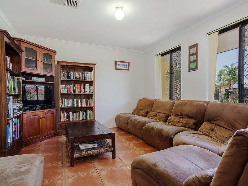 11 Unicorn Street, Bertram WA 6167