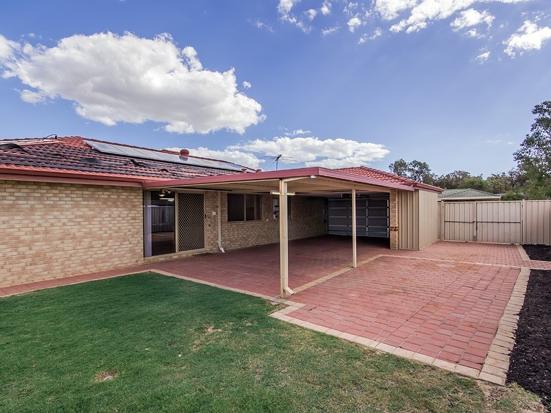 3 Cawdor Lane, Orelia WA 6167