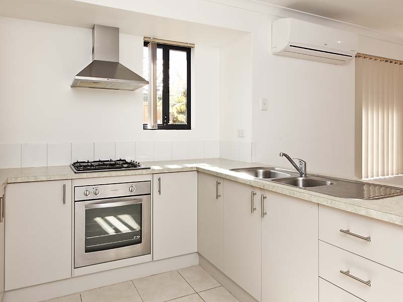 26 Cheltenham Loop, Bertram WA 6167