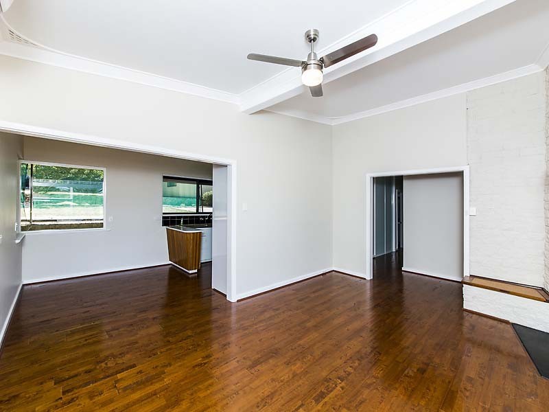 61 Summerton Road, Medina WA 6167