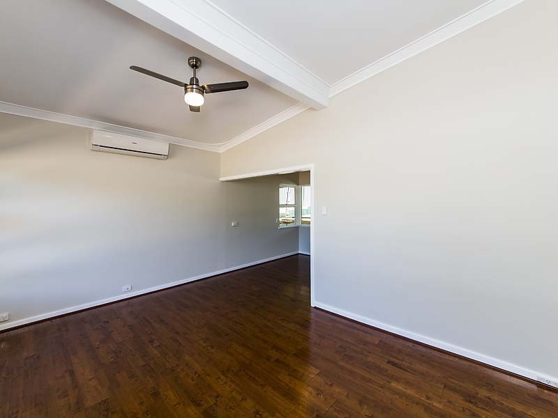 61 Summerton Road, Medina WA 6167