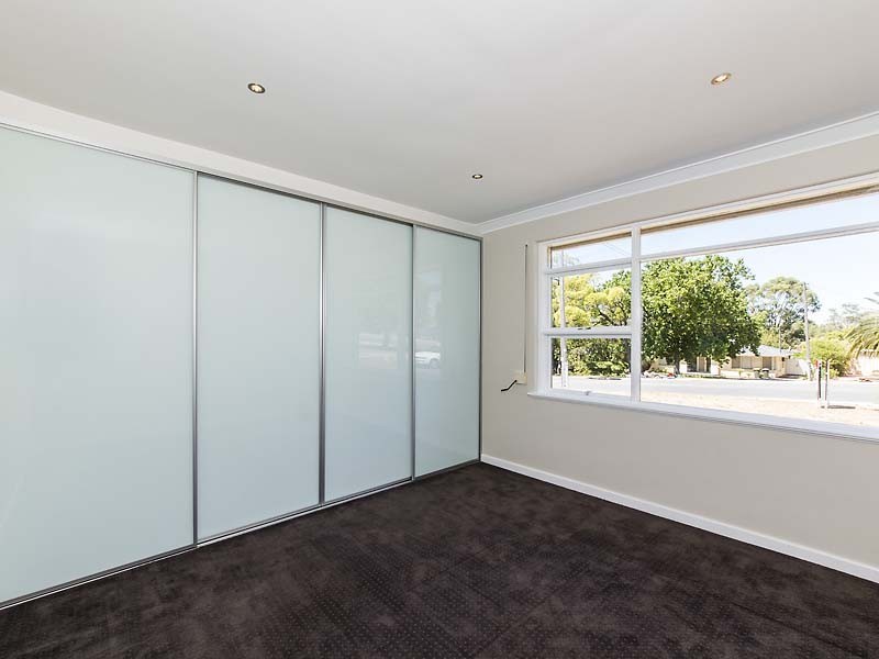 61 Summerton Road, Medina WA 6167