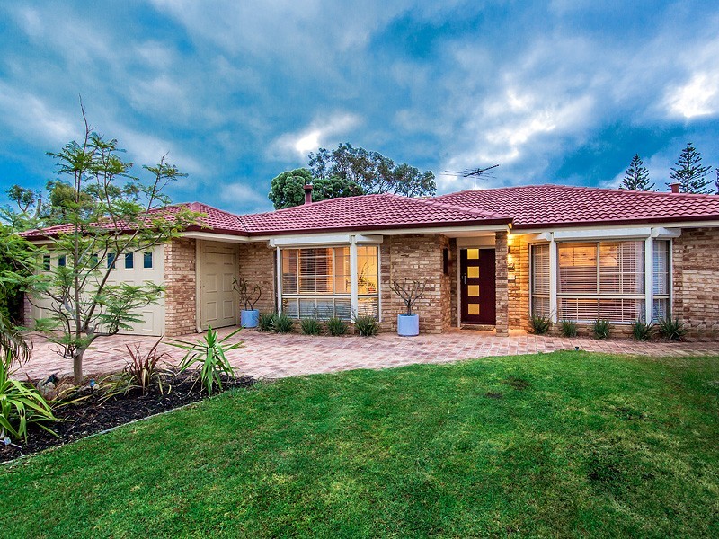 20 Fendam Street, Waikiki WA 6169