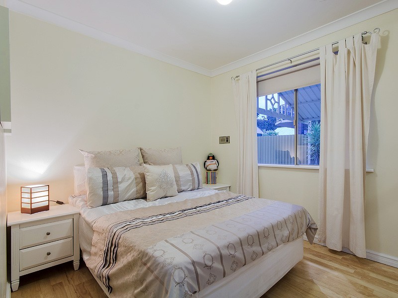 20 Fendam Street, Waikiki WA 6169