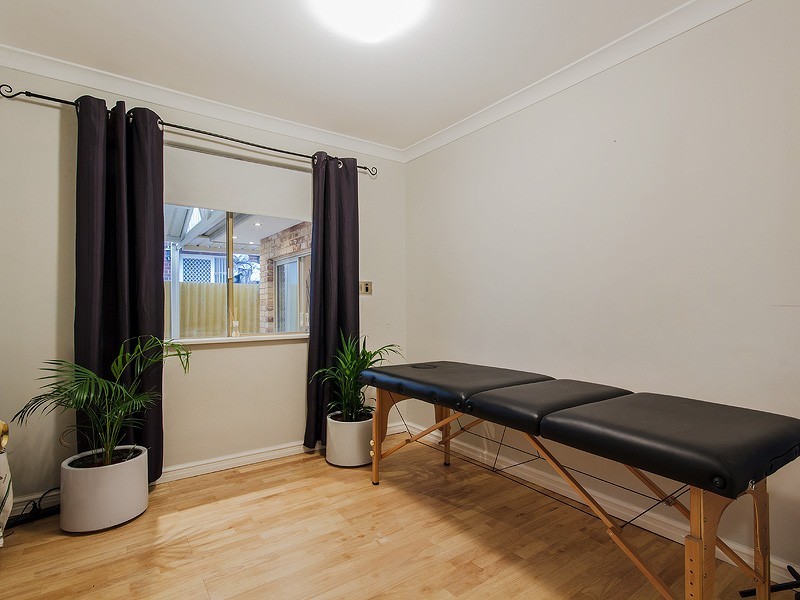 20 Fendam Street, Waikiki WA 6169