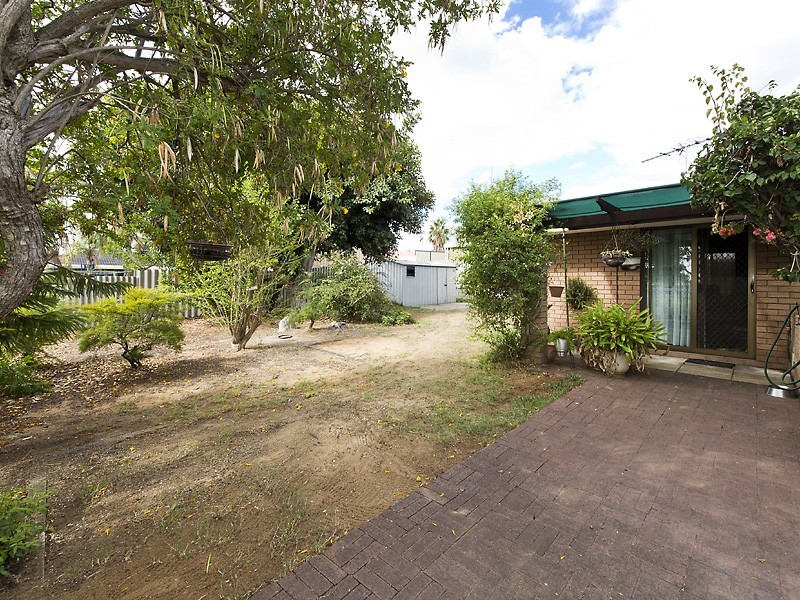 3 Allin Place, Parmelia WA 6167