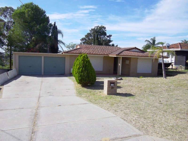 16 Cowling Way, Parmelia WA 6167