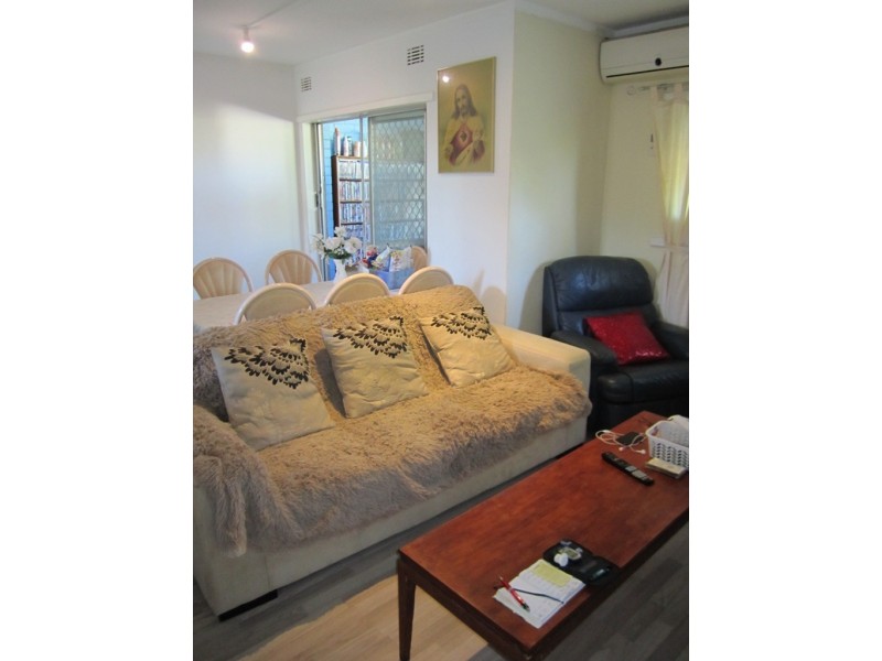 Unit 5, 33 Steward Way, Orelia WA 6167