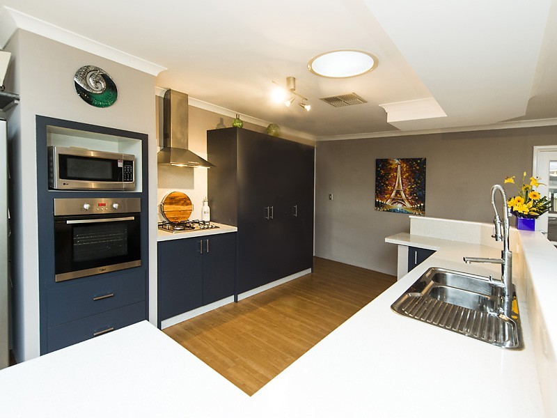 4 Orient Way, Bertram WA 6167