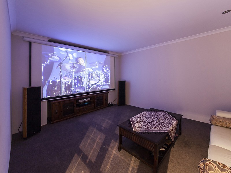 26 McKenzie Corner, Bertram WA 6167