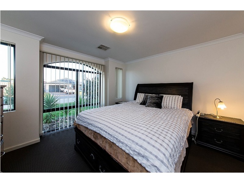 30 Camballin Loop, Bertram WA 6167