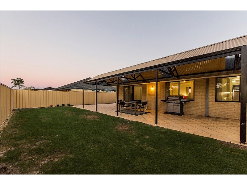 30 Camballin Loop, Bertram WA 6167