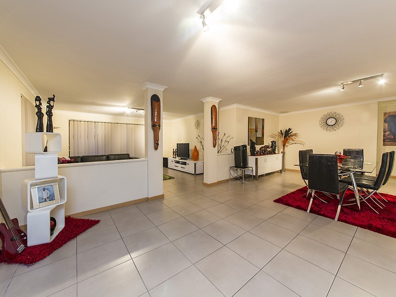 41 Araluen Crescent, Bertram WA 6167