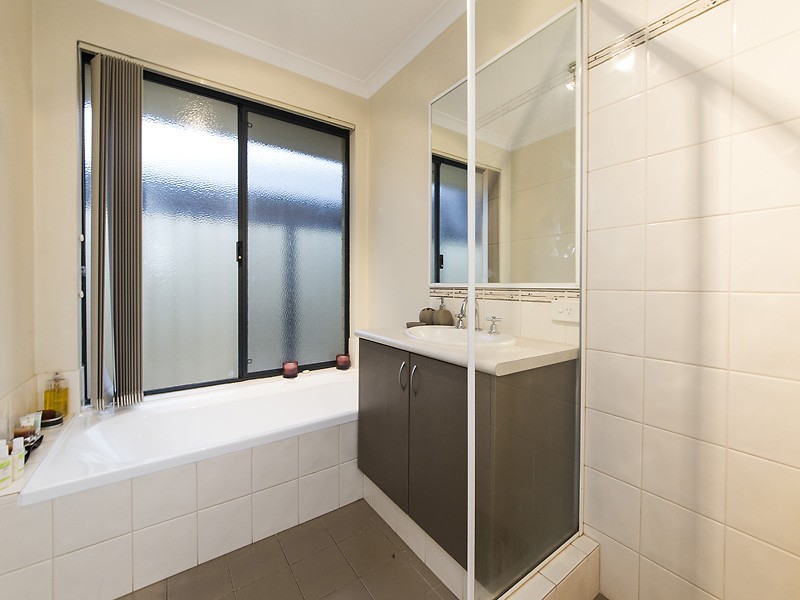 41 Araluen Crescent, Bertram WA 6167