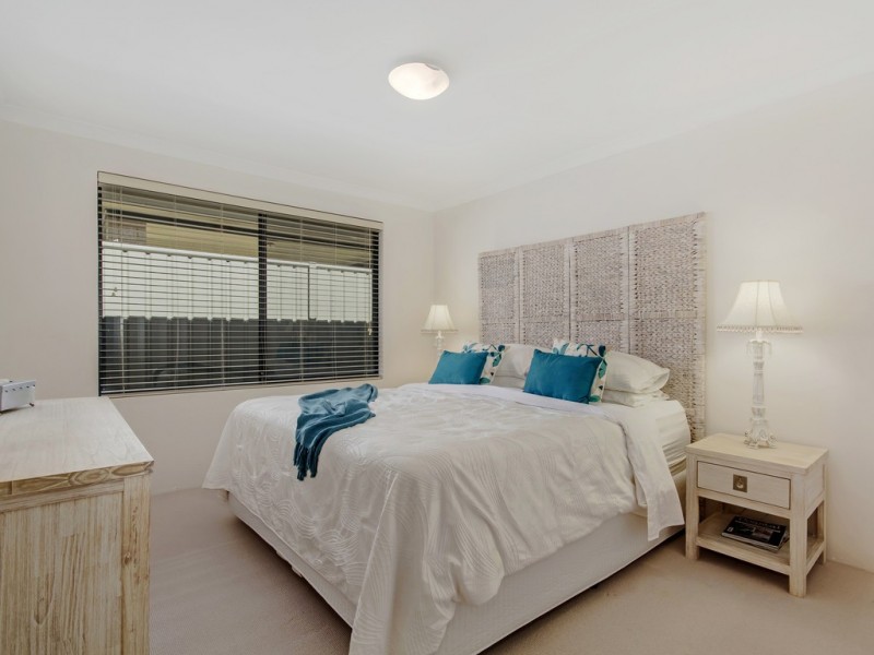 121 Runnymede Gate, Wellard WA 6170