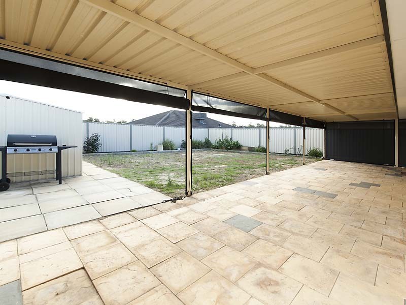 11 Koomba Rise, Bertram WA 6167