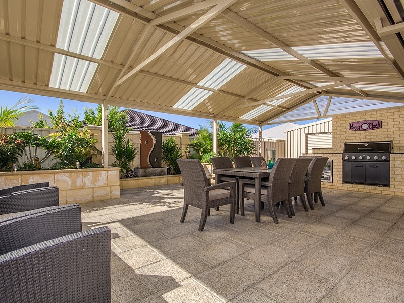 36 Whiteman Crescent, Bertram WA 6167