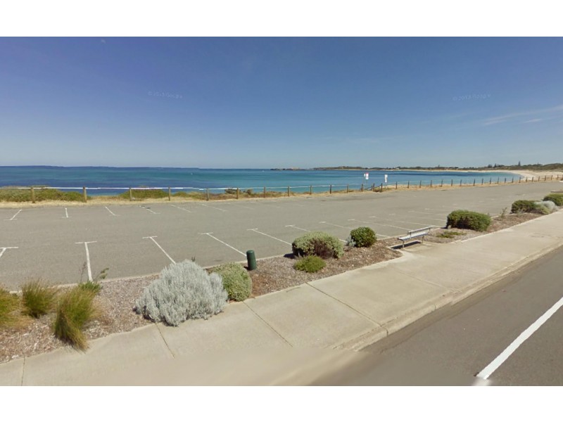 2 Afon Avenue, Shoalwater WA 6169