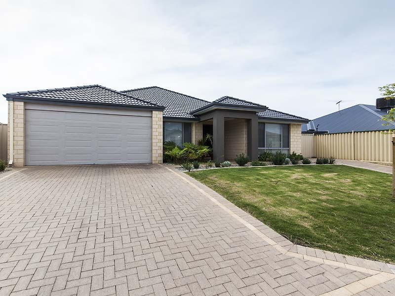 9 Bailey Way, Bertram WA 6167
