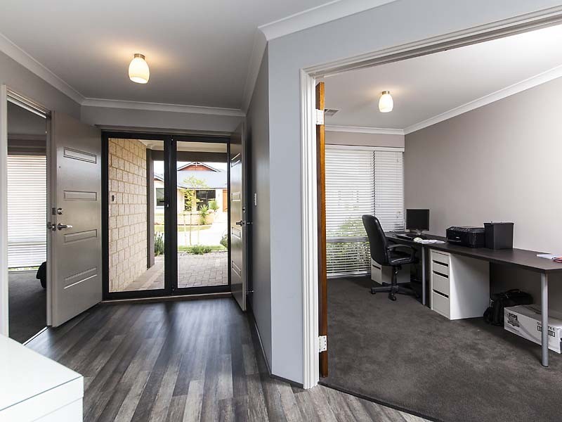 9 Bailey Way, Bertram WA 6167