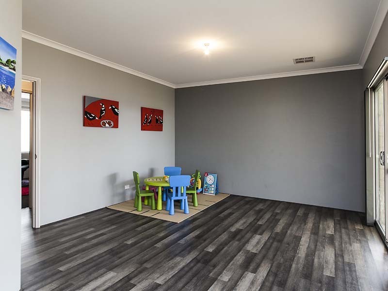 9 Bailey Way, Bertram WA 6167