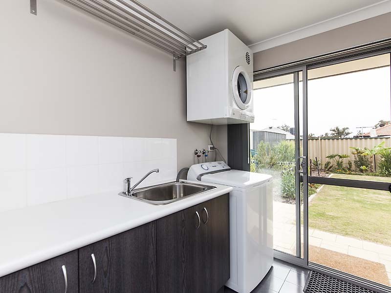 9 Bailey Way, Bertram WA 6167