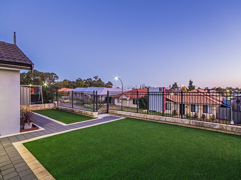 23 Wallingford Crescent, Wellard WA 6170