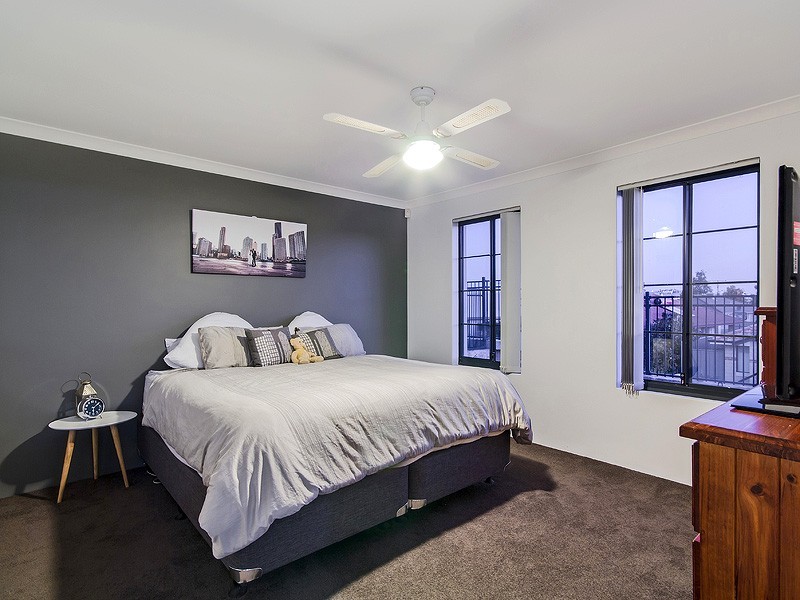 23 Wallingford Crescent, Wellard WA 6170