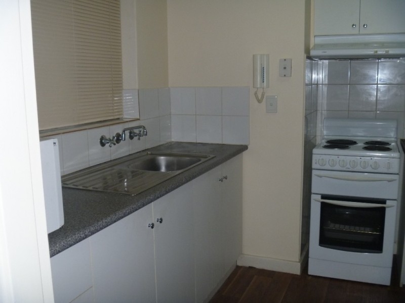 Unit 12, 21 Fennager Way, Calista WA 6167