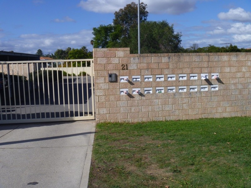 Unit 12, 21 Fennager Way, Calista WA 6167