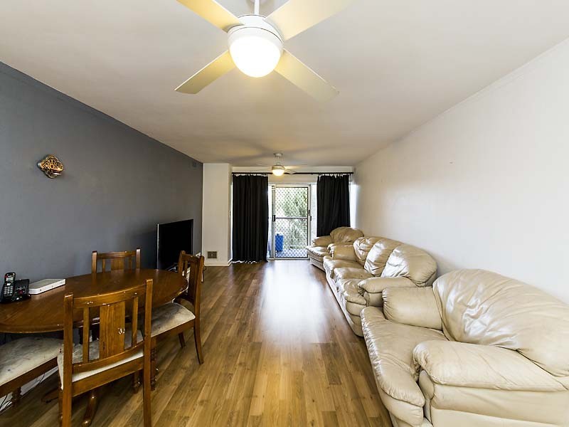 Unit 6, 2 Pengilly Road, Orelia WA 6167