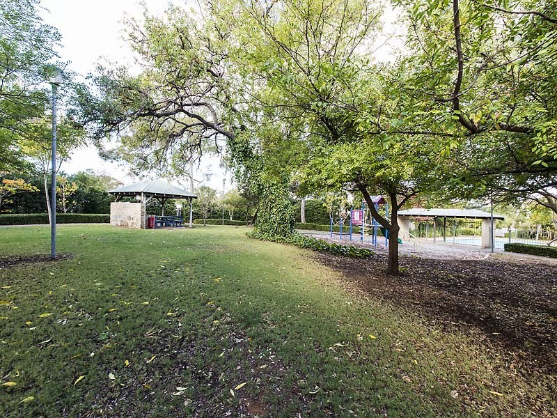 Unit 6, 2 Pengilly Road, Orelia WA 6167