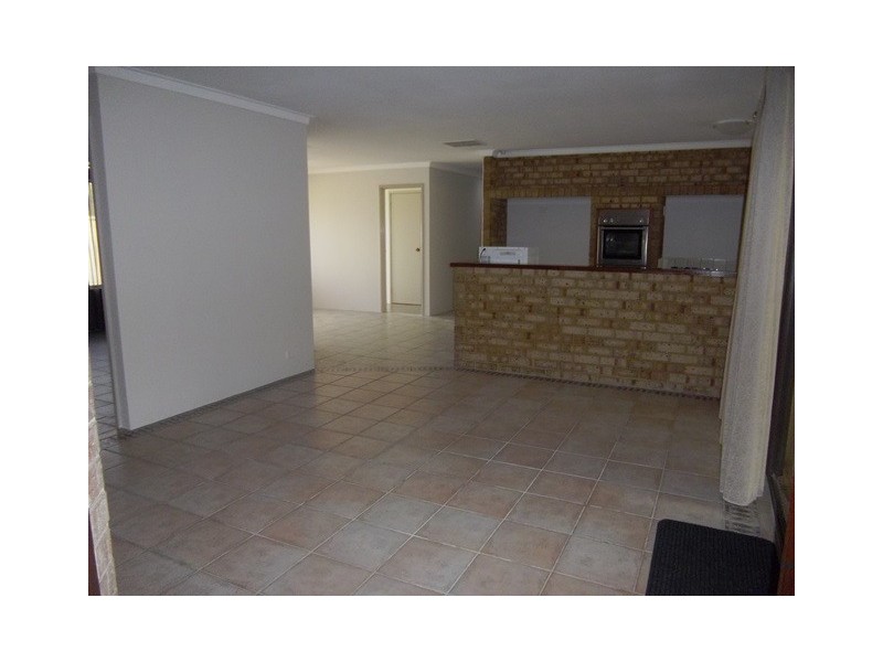 103 Meares Avenue, Parmelia WA 6167