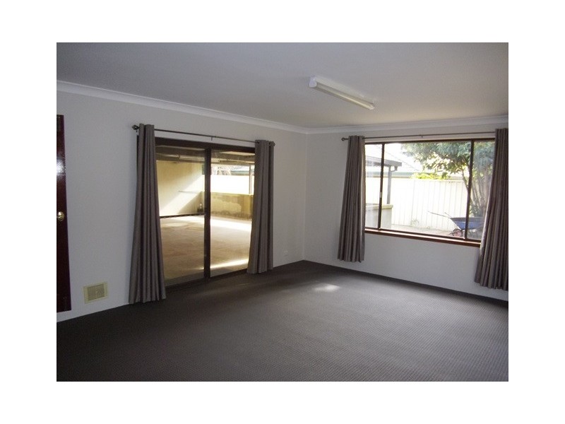 103 Meares Avenue, Parmelia WA 6167