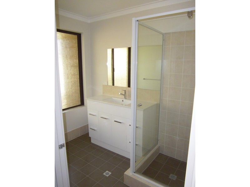 103 Meares Avenue, Parmelia WA 6167