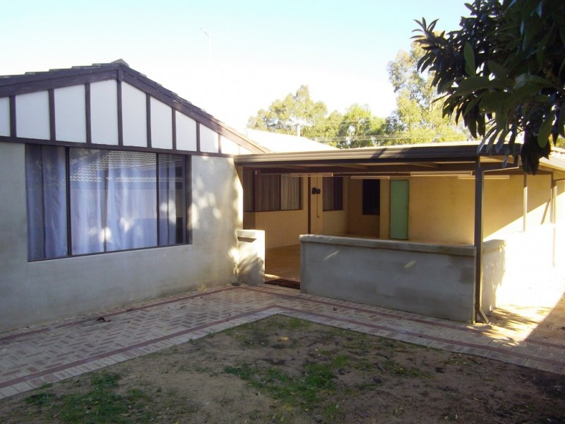 103 Meares Avenue, Parmelia WA 6167