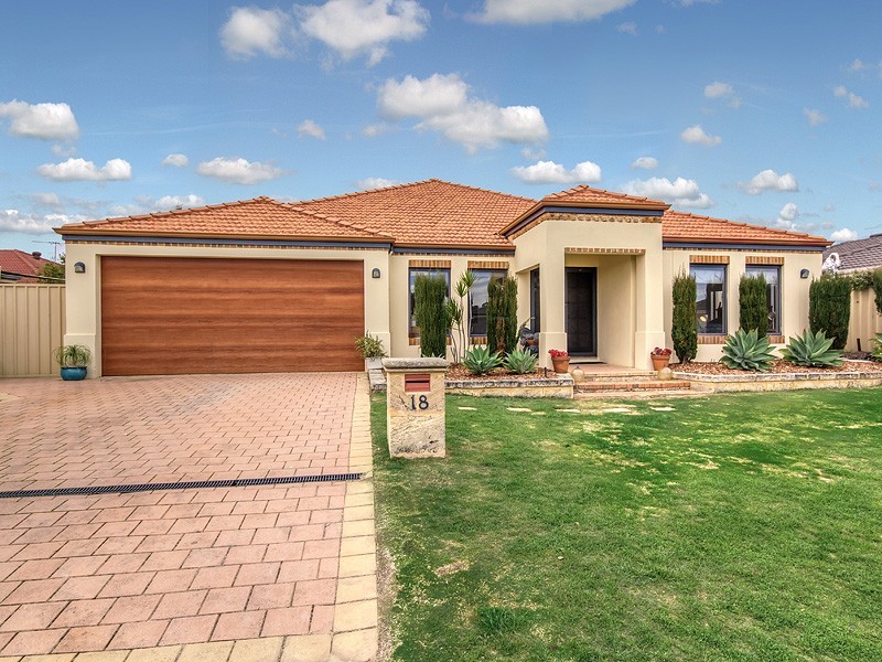 18 Yelka Way, Bertram WA 6167