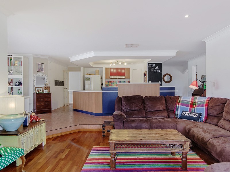 18 Yelka Way, Bertram WA 6167