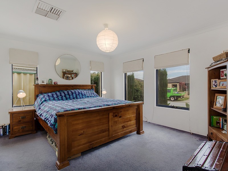 18 Yelka Way, Bertram WA 6167