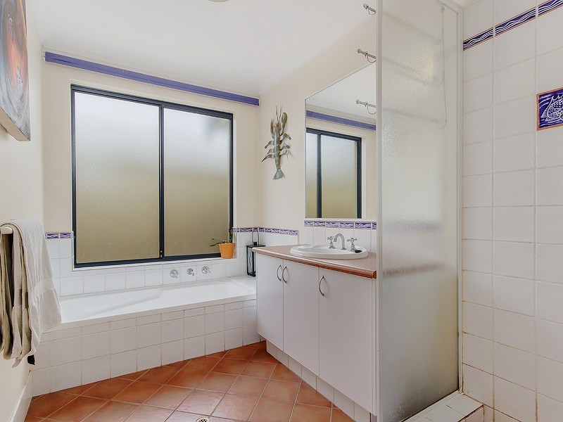 18 Yelka Way, Bertram WA 6167