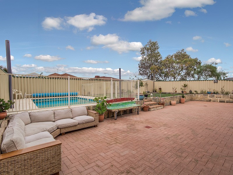 18 Yelka Way, Bertram WA 6167